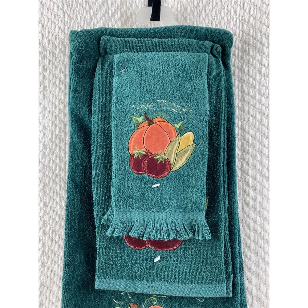 Thanksgiving Decorator Green Bath Room Hand Towels Set Fall‎ Pumpkin Embroidered